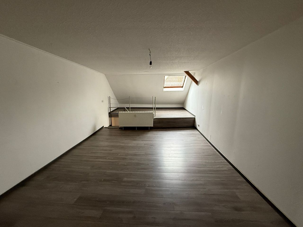 Maisonette mit Dachfenster